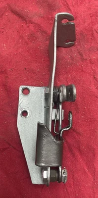 Оригинальный рычаг возврата дроссельной заслонки и пружина в сборе для Triumph GT6 - Изображение 1 из 3