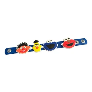 PULSERA CALLE SÉSAMO CON 4 DIJES! PULSERA 7”. DIJES SE PUEDEN UTILIZAR PARA COCODRILOS. - Imagen 1 de 2