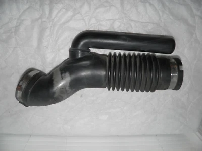 2005 SUBARU LEGACY OUTBACK TUBO DE ENTRADA DE AR 2,5L (LIMPADOR DE AR PARA RESSONADOR) - Imagem 1 de 4