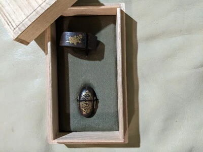 Fuchi Kashira de alta calidad Foto 1 de 4