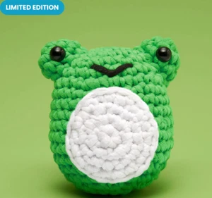 THE WOOBLES Häkelset & Nadel für Anfänger ~ HENRI DER FROSCH, NEU - Bild 1 von 2