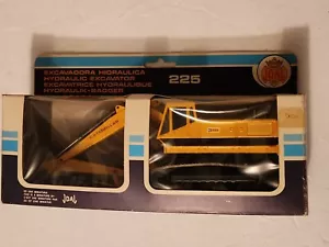 Joal Caterpillar 225 Excavator 1/70 Scale New - Picture 1 of 6