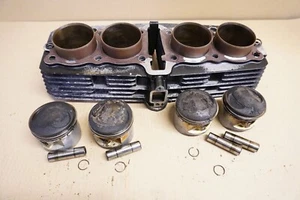 Bloque de cilindros motor Kawasaki GPZ750 GPZ 750 ZX75-A 1983-1985 DAÑADO - Imagen 1 de 17