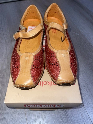 Pikolinos Women's Sz. 39 US 8.5 Leather Driving Moc Loafers Mary Jane Red &Tan - Image 1 of 4