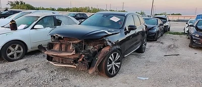 2023 Volvo XC60 2.0L Engine Motor OEM 24K Miles - LKQ433550871 - Image 1 of 4