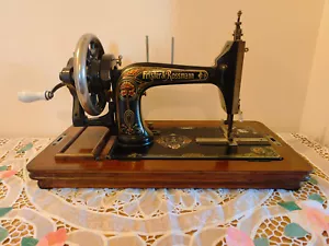 Frister Rossmann Vintage Antique Hand Crank Sewing Machine - Free Delivery - Picture 1 of 14