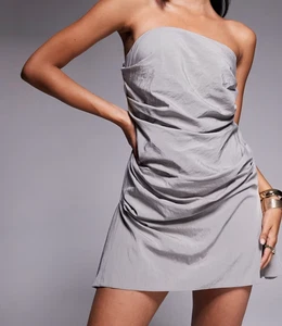 Mini Vestido Bandeau Acanalado Satinado Gris Plateado Diseño ASOS Nuevo en Paquete Talla UK 18 - Imagen 1 de 3
