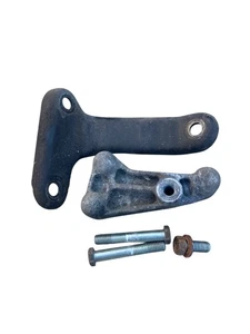 Jeep Wrangler YJ Alternator Mounting BRACKETS 91-95 Lower Mounts Alternator OEM - Picture 1 of 4