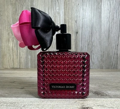 Victoria's Secret SCANDALOUS DARE Eau de Parfum ~1,7 fl. oz. Foto 1 de 4