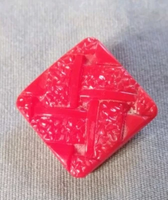Antique Woven Design Red Glass Button. - Image 1 of 4