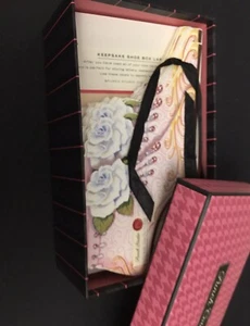 20 Punch Studio Couture Pink Shoe Die-Cut Note Cards & Lined  Envelopes - Boxed - Picture 1 of 3