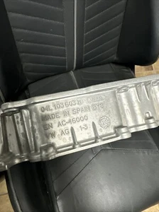 Volks wagen Oil Pan OEM VW 2.0 TDI 04L103602A N10748001 04L103603H - Picture 1 of 3