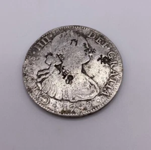 Moneda de Plata 1797 Reales España Ciudad de México Casa de la Moneda Marcas Picadas Antiguo Barco Pirata - Imagen 1 de 4