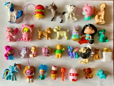 Lot of 30 Small PVC Figure Toys MLP Tsum Tsum Shopkins Littlest Pet Shop Dogs Cover