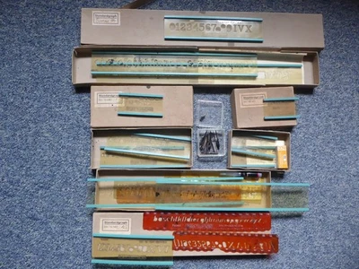 Lot Standardgraph Schablonen und Federn, in OVP,  gebrauchter Zustand - Bild 1 von 4