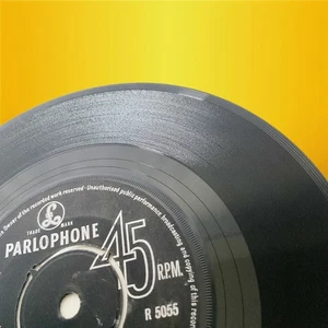 The Beatles - She Loves You / I’ll Get You - 1963 1st Press 7” [VG+/VG] R 5055 - Bild 1 von 9