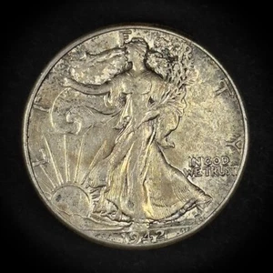 1942 MEZZO DOLLARO WALKING LIBERTY 50C XF CONDIZIONI BEI DETTAGLI TONICI (H56) - Foto 1 di 2