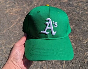 NEW Oakland A's Snapback Hat MLB Cooperstown Baseball Athletics Curved Bill - Picture 1 of 10