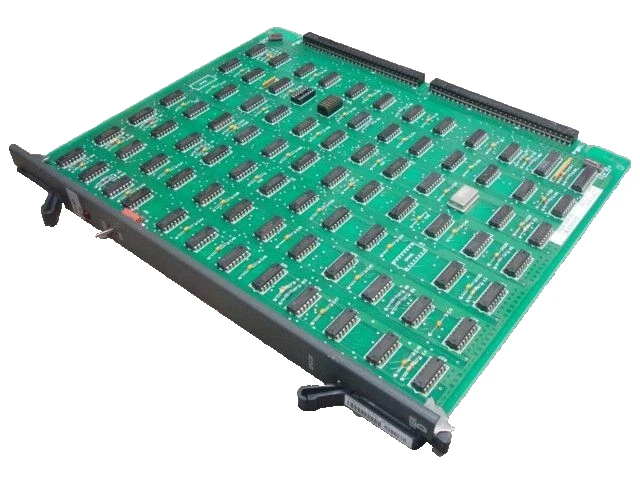 Tarjeta de señalización periférica Northern Telecom QPC43R serie D usada Foto 1 de 1