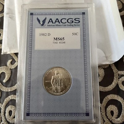 1982-D Uncirculated George Washington 90% Silver Commemorative Half Dollar Coin - Image 1 of 4