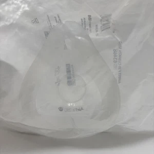 ResMed Airfit F20 Medium Cushion Replacement #63468 - Picture 1 of 3