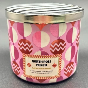 Bath & Body Works North Pole Punch 3-Docht-Kerze 14,5 Oz. Weihnachten Kirschkran - Bild 1 von 13