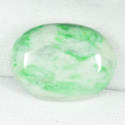 17.35 ct - Jade Jadeíta Verde Grado A _ CABUJÓN OVALADO - Ver Vdo Gemas Sueltas CL Foto 1 de 3
