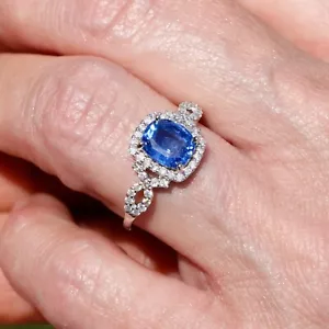 Zertifizierter HITZEFREIER Saphirring mit Diamanten 14K Weißgold 2,56ctw - Bild 1 von 13