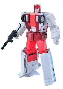 Mastermind Creations MMC OX PS-21A PS21A Medicus First Aid Ratchet Actionfigur - Bild 1 von 8