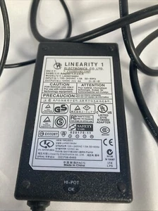 Adaptador Linearity 1 Electronics Co Modelo LAD6019AB4 - Imagen 1 de 5