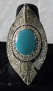 Anillo de cóctel tono plata con piedra color turquesa talla 8 ajustable J10-3323 - Imagen 1 de 4