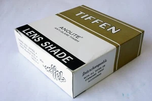 TIFFEN PROFESSIONAL WIDE ANGLE ANTI-GLARE FINISH LENS-SHADE SERIES 9 NEW IN BOX - Picture 1 of 15