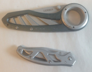 Gerber Pocket Knifes Lot of 2 Black & Gray - Excellent Deal For Two Knives!