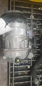 20 MERCEDES GLB250 AC Compressor --40K-- - Picture 1 of 8