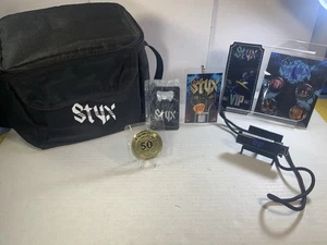 Spilla cordino monete STYX 50th Anniversary Rock Concert Music Tour solo VIP - Foto 1 di 12