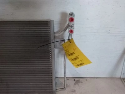 Ford Fusion 2010-2012 condensador de aire acondicionado 3,0 L Foto 1 de 4