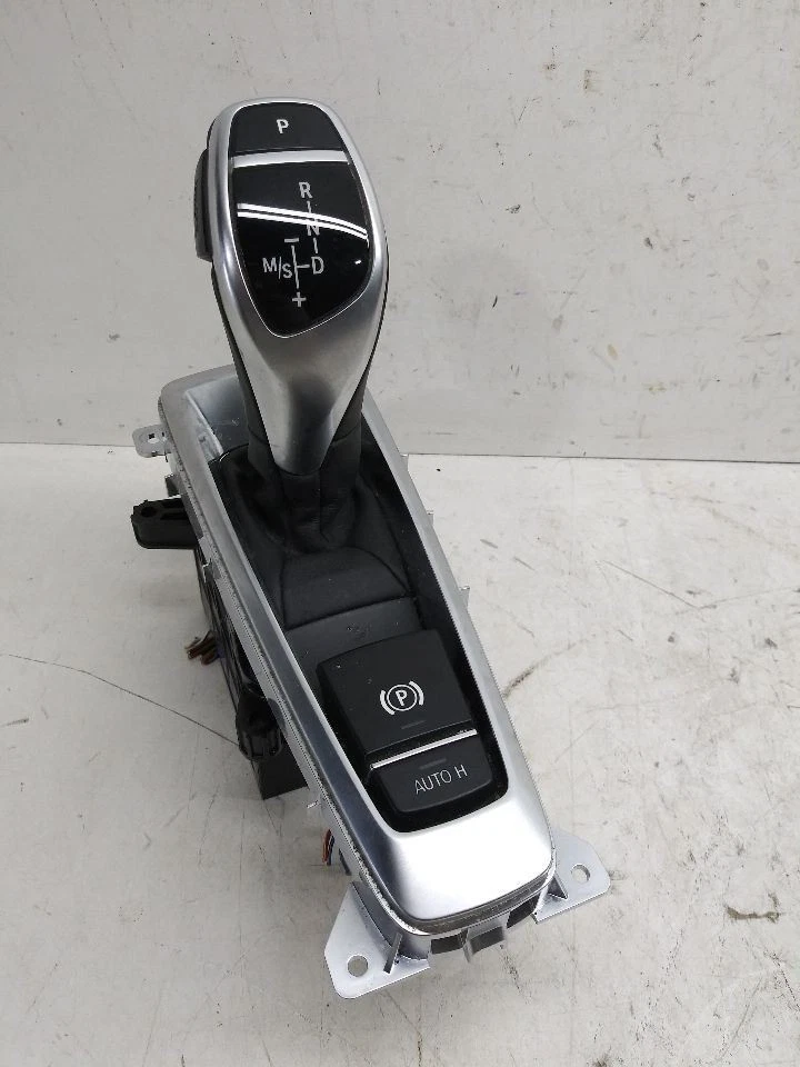 2018 Bmw X6 OEM auto transmission shifter 3.0L awd ID 21729702306 fits 2018 - Image 1 of 4