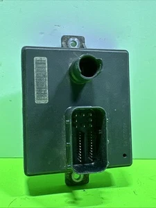 2007-2010 GM Silverado Sierra Savana Duramax LMM Glow Plug Module (98022490) OEM - Picture 1 of 5