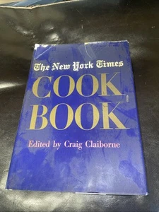 New York Times COOKBOOK Craig Clairborne 1961 Hardcover Dust jacket Harper & Row - Picture 1 of 17