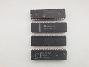 MCS-51 8032A 8bit MCU NS8250 Fujitsu AMD AM9517A Vintage CPU QTY:4 - Bild 1 von 2