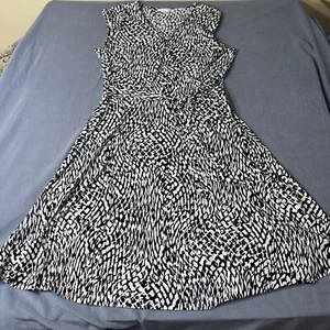 Studio One New York Dress Size M - Picture 1 of 7