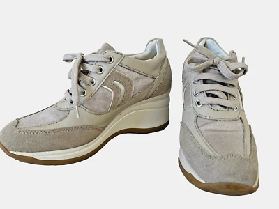 Auténticas Zapatillas Geox, Talla 37, US 7 $380 Hechas en Italia Foto 1 de 4