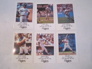 (30) 1981 POLICE BASEBALL CARDS - ASSORTED - MINT - OFC-5 - Picture 1 of 10