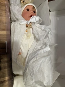 NIB Lee Middleton Doll “Sunflower” Comes W/Original Box & COA Signed By Artist - Picture 1 of 10