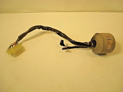 INTERRUPTOR MANILLAR DERECHO INTERCEPTOR HONDA VTR250 335130-KV0-671 VTR 250 jh Foto 1 de 4