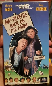 Ma and Pa Kettle Back on the Farm (VHS, 1994) - Foto 1 di 8