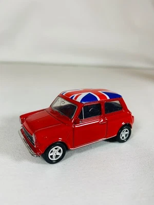 Welly 58242 Mini Cooper Union Jack 1:60 Diecast Car - Image 1 of 4