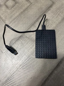 Disque dur externe portable 1 To Seagate Expansion, USB 3.0, PC/MAC 1TEAP8-500 - Photo 1/2