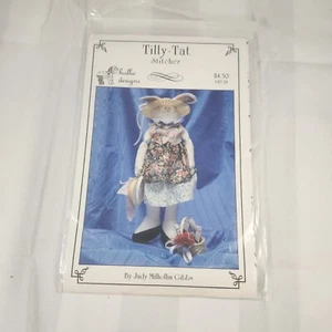 Hollie Designs Tilly Tat patrón de costura sin cortar 29 18" de alto - Imagen 1 de 2