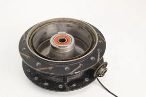 Buje delantero Yamaha YZ100 1978-1983 248-25111-00-98 YZ 100 78-83 80/1 - Imagen 1 de 8